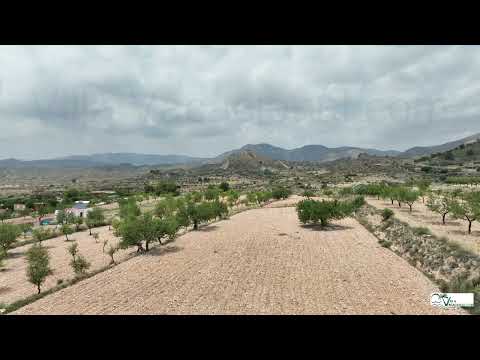 Parcela en La Umbría con Proyecto de Vivienda y Piscina